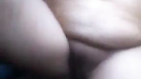 Peituda gorda se exibindo